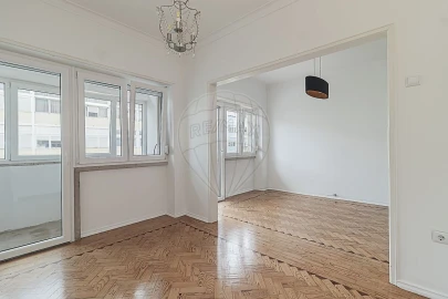 Apartamento T2 para Venda em Venteira