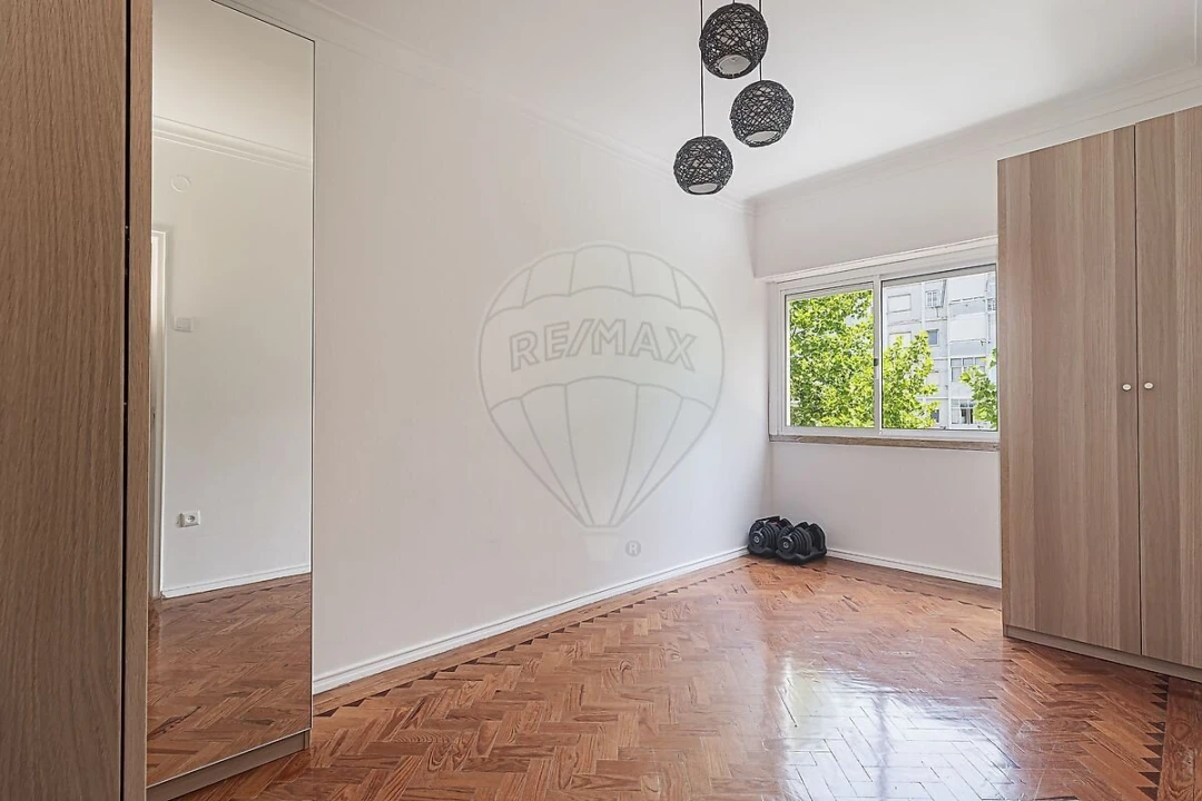 Apartamento T2 para Venda em Venteira Foto 14