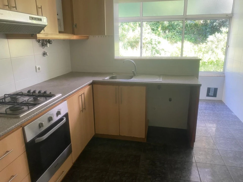 Apartamento T2 para Venda em Sé Nova, Santa Cruz, Almedina e São Bartolomeu Foto 4
