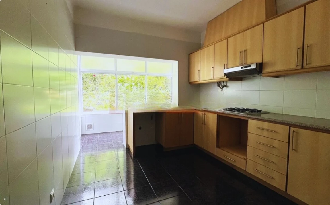 Apartamento T2 para Venda em Sé Nova, Santa Cruz, Almedina e São Bartolomeu Foto 7