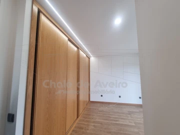 Moradia T4 para Venda em Albergaria-A-Velha e Valmaior