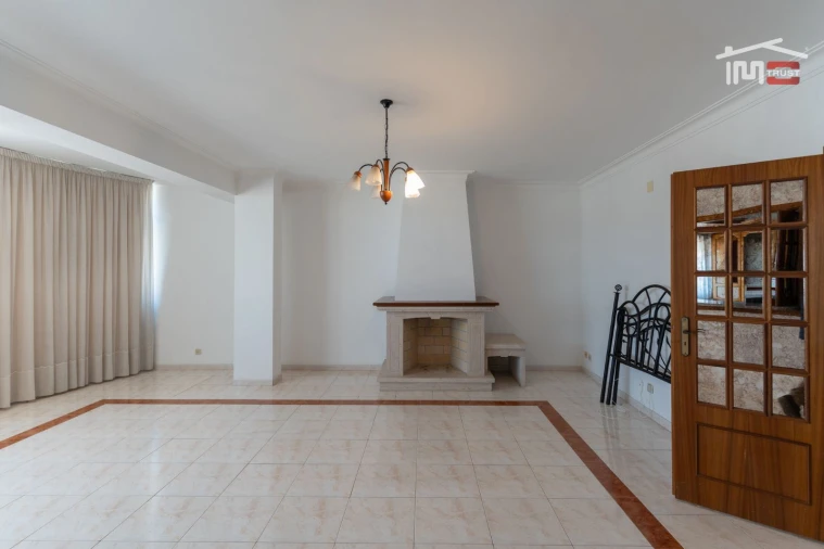 Apartamento T3 para Arrendamento em Fatima Foto 3