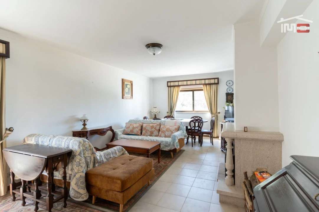 Apartamento T3 para Venda em Fatima Foto 1