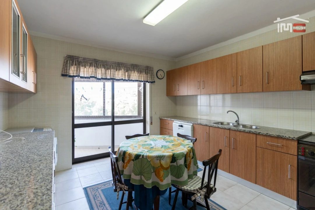 Apartamento T3 para Venda em Fatima Foto 6