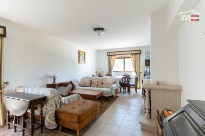 Apartamento T3 para Venda em Fatima