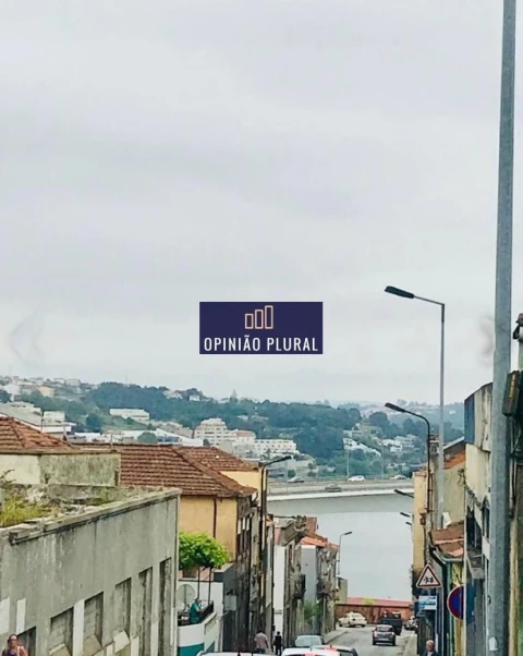 Prédio para Venda em Campanhã
