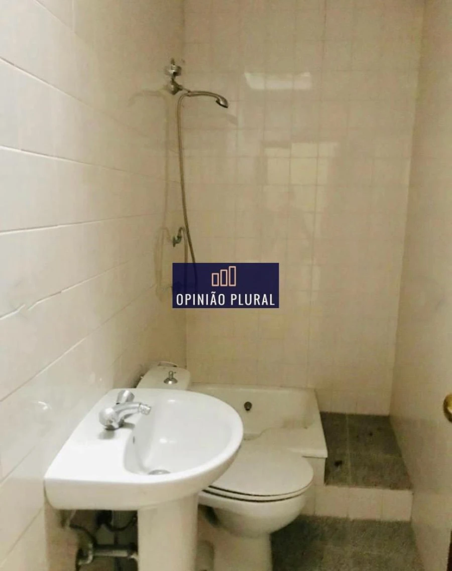 Prédio para Venda em Campanhã Foto 24