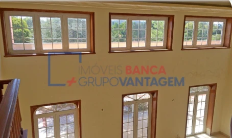 Moradia T5 para Venda em Queluz e Belas
