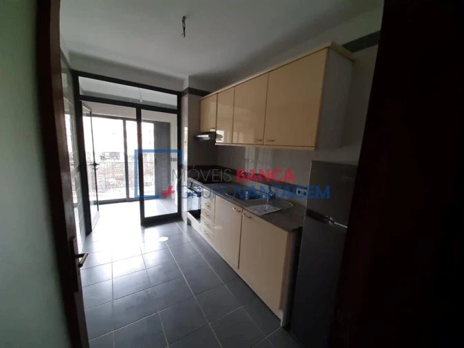Apartamento T2 para Venda em Valongo Foto 3