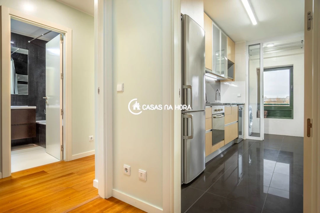 Apartamento T1 para Arrendamento em Paranhos Foto 11