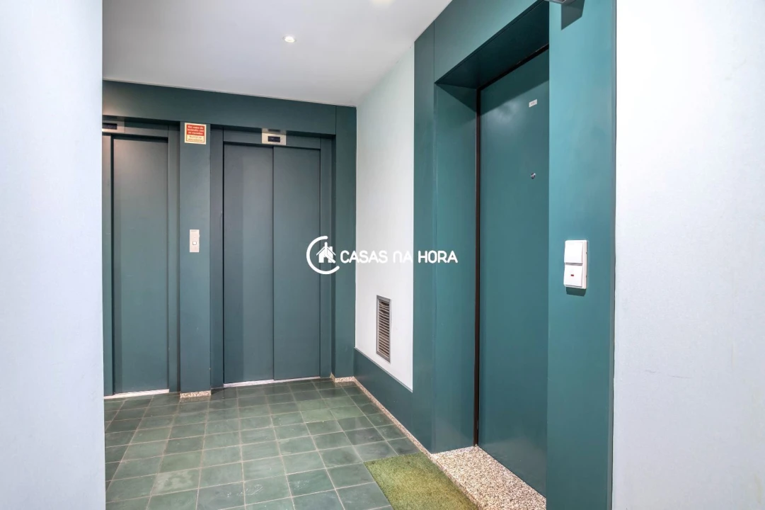 Apartamento T1 para Arrendamento em Paranhos Foto 18