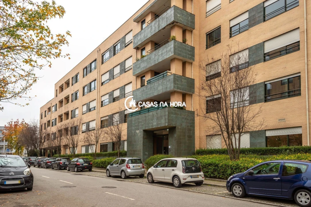 Apartamento T1 para Arrendamento em Paranhos Foto 22