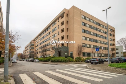 Apartamento T1 para Arrendamento em Paranhos