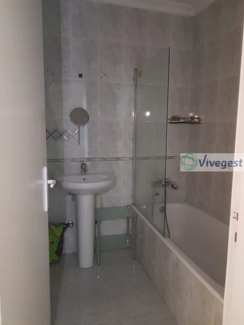Apartamento T2 para Arrendamento em Alfena
