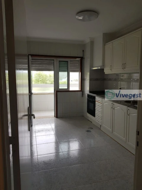 Apartamento T2 para Arrendamento em Alfena