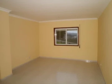 Apartamento T2 para Arrendamento em Alfena
