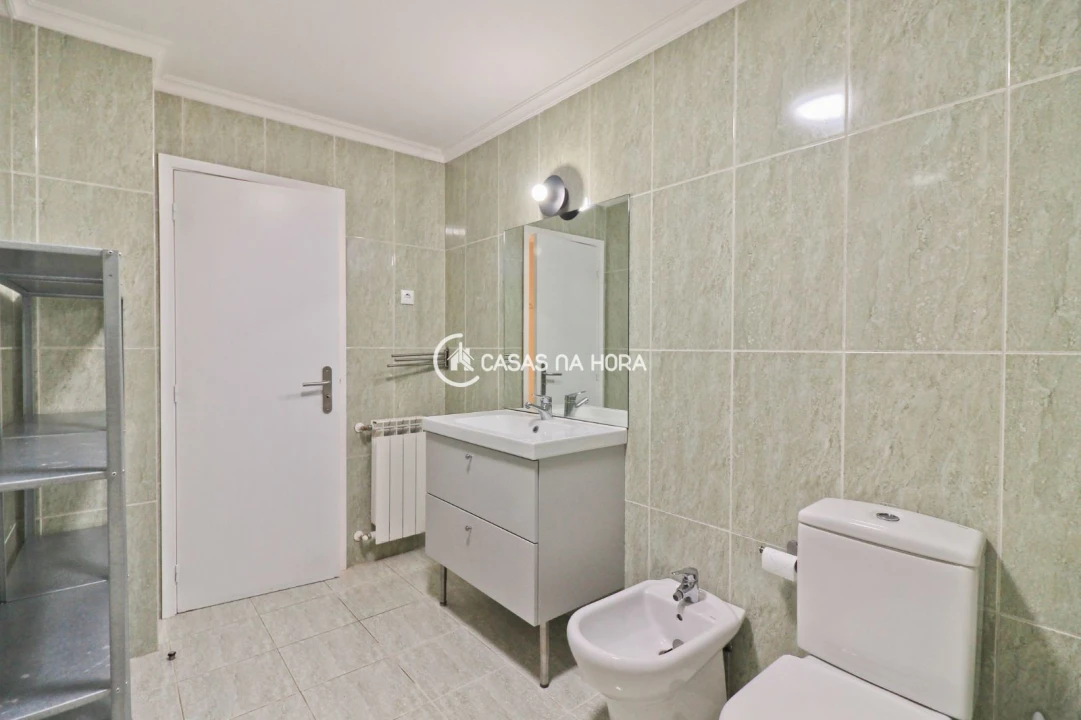 Apartamento T2 para Arrendamento em Matosinhos e Leça da Palmeira Foto 14