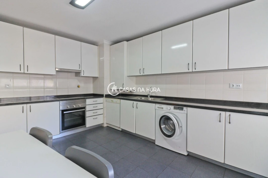 Apartamento T2 para Arrendamento em Matosinhos e Leça da Palmeira Foto 15