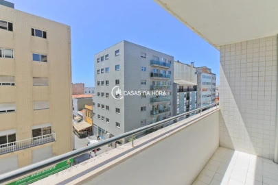Apartamento T2 para Arrendamento em Matosinhos e Leça da Palmeira