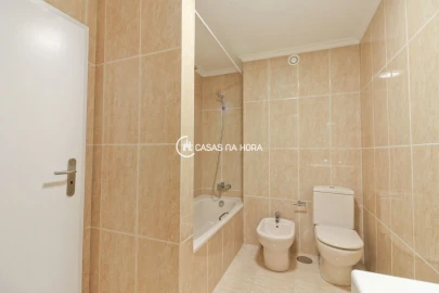 Apartamento T2 para Arrendamento em Matosinhos e Leça da Palmeira