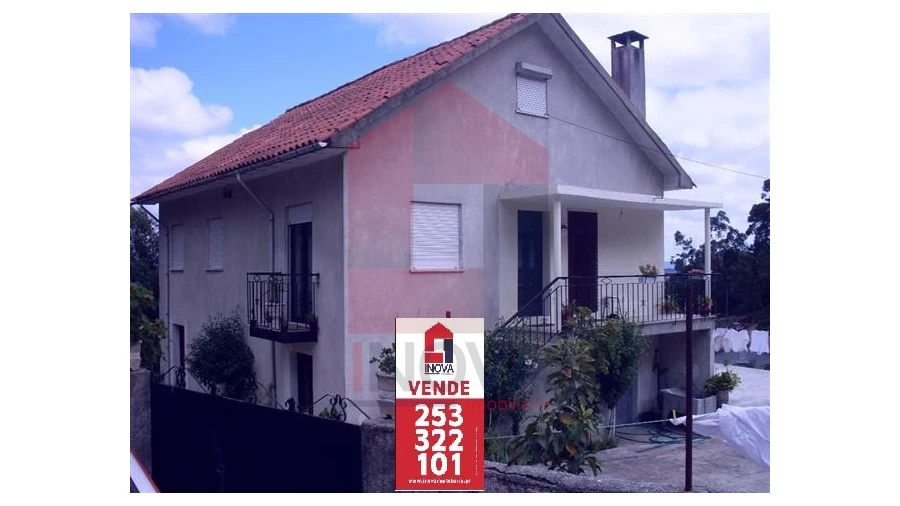 Quinta T3 para Venda em Pico de Regalados, Gondiães e Mós Foto 1