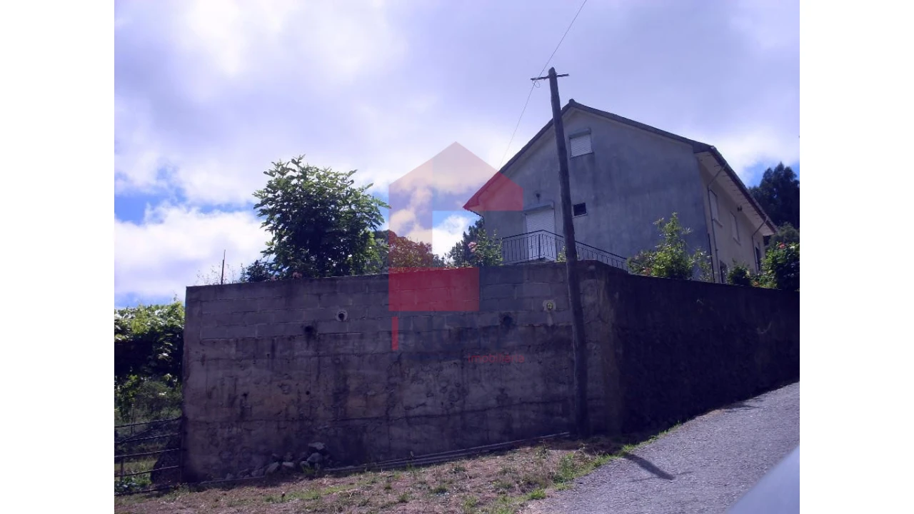 Quinta T3 para Venda em Pico de Regalados, Gondiães e Mós Foto 11