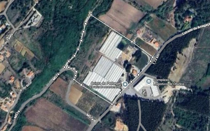 Moradia T4 para Venda em Santa Maria, São Pedro e Sobral da Lagoa