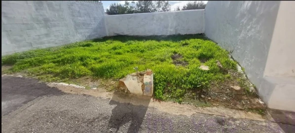 Terreno para Venda em Aldeia dos Fernandes