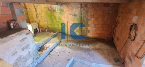 Moradia T2 para Venda em Junqueira