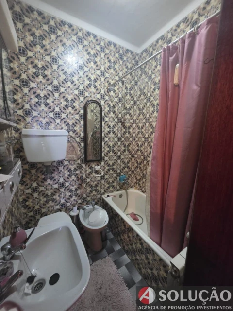 Quinta T6 para Venda em Rio de Loba