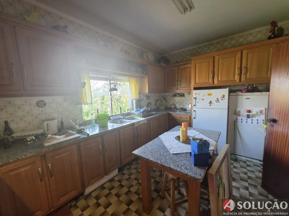 Quinta T6 para Venda em Rio de Loba Foto 11