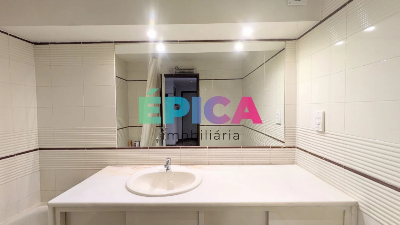 Apartamento T3 para Venda em Santa Clara Foto 34