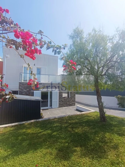 Moradia T4 para Venda em Sesimbra (Castelo)