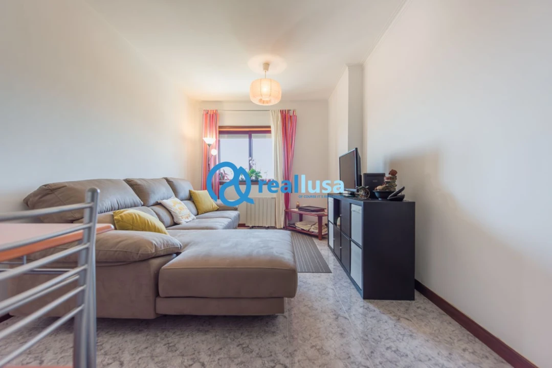 Apartamento T2 para Venda em Mafamude e Vilar do Paraíso Foto 22