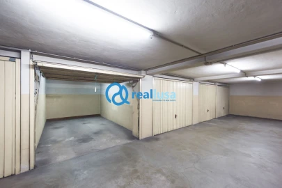 Apartamento T2 para Venda em Mafamude e Vilar do Paraíso