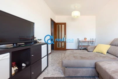 Apartamento T2 para Venda em Mafamude e Vilar do Paraíso