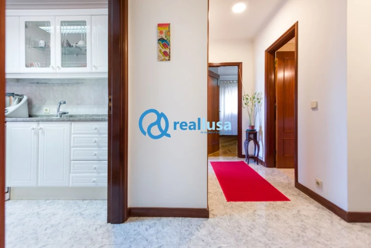 Apartamento T2 para Venda em Mafamude e Vilar do Paraíso Foto 33