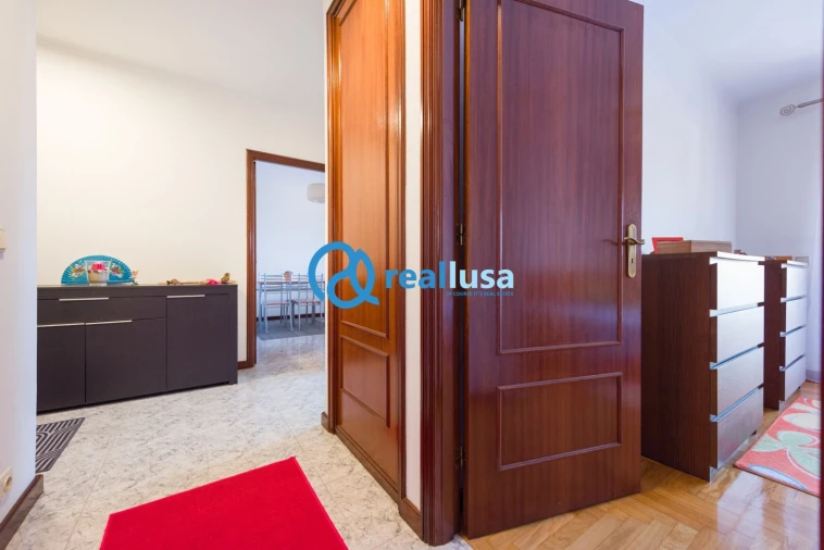 Apartamento T2 para Venda em Mafamude e Vilar do Paraíso Foto 13