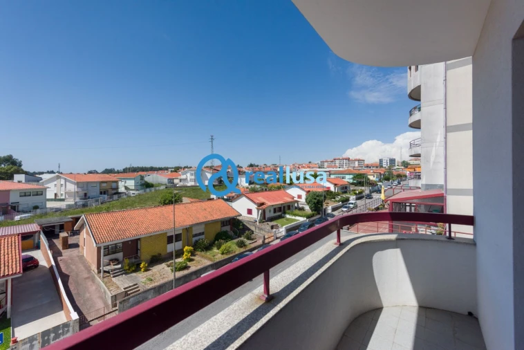 Apartamento T2 para Venda em Mafamude e Vilar do Paraíso Foto 5