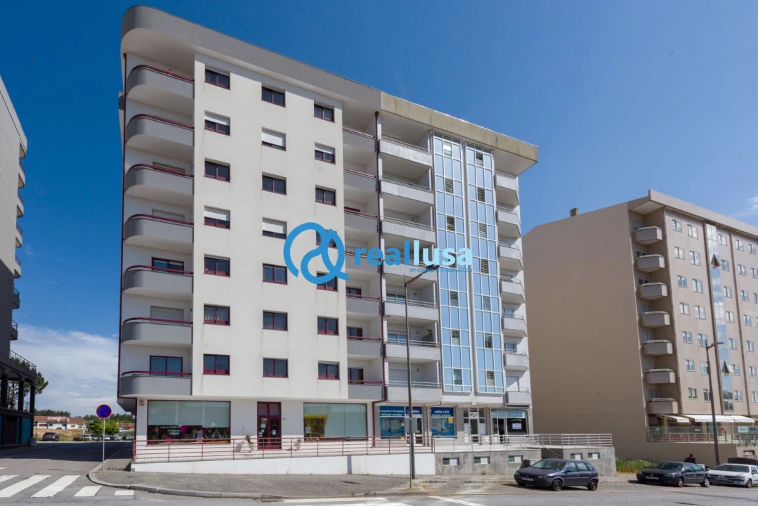 Apartamento T2 para Venda em Mafamude e Vilar do Paraíso Foto 2
