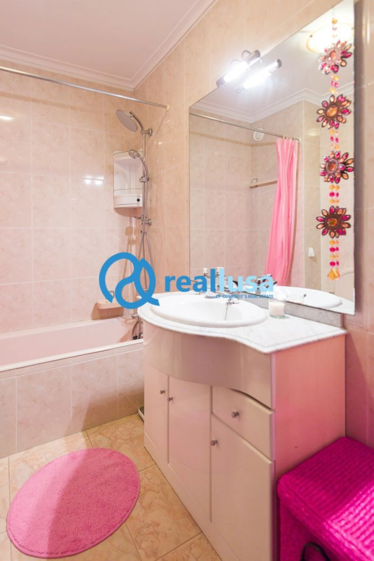 Apartamento T2 para Venda em Mafamude e Vilar do Paraíso Foto 17