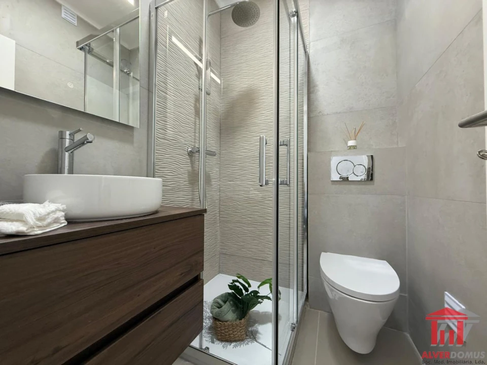 Apartamento T3 para Venda em Benfica Foto 14