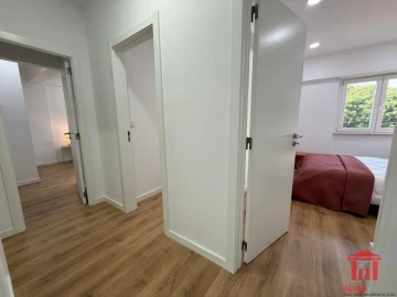 Apartamento T3 para Venda em Benfica