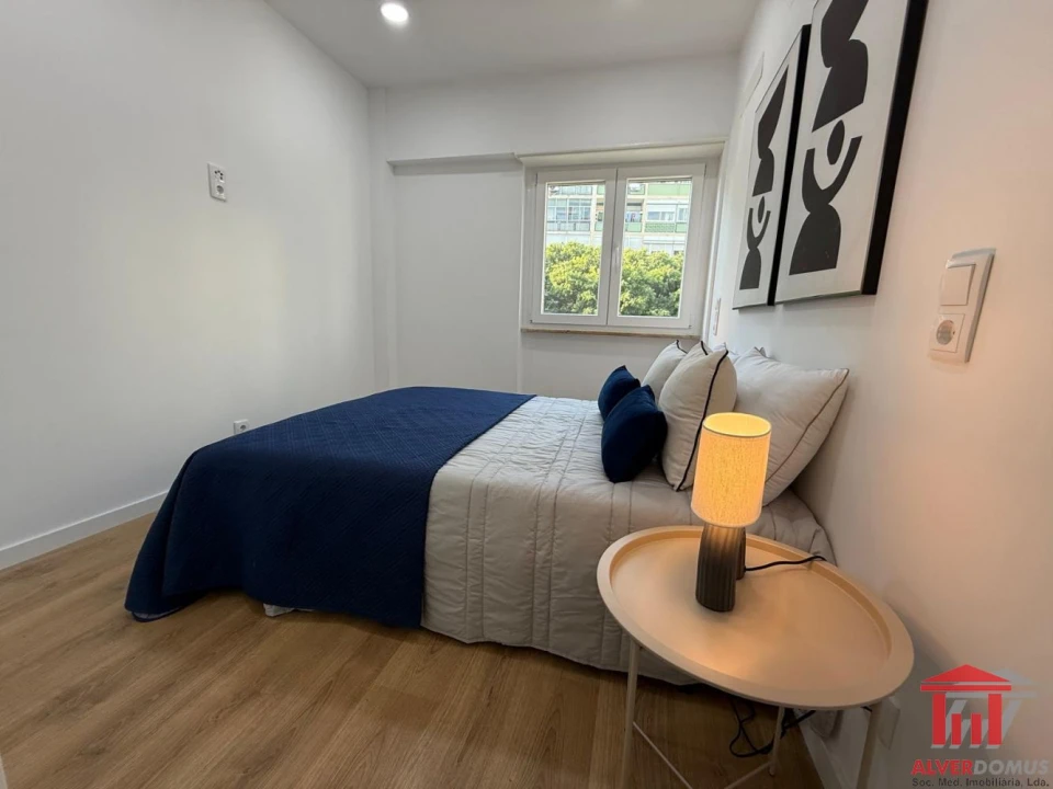 Apartamento T3 para Venda em Benfica Foto 12