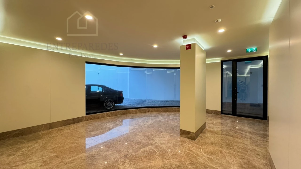 Apartamento T3 para Venda em Mafamude e Vilar do Paraíso Foto 43