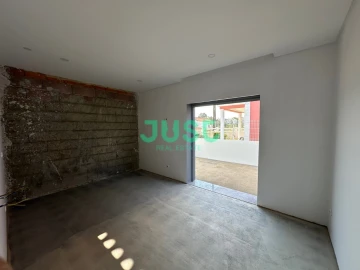 Moradia T3 para Venda em Fernao Ferro