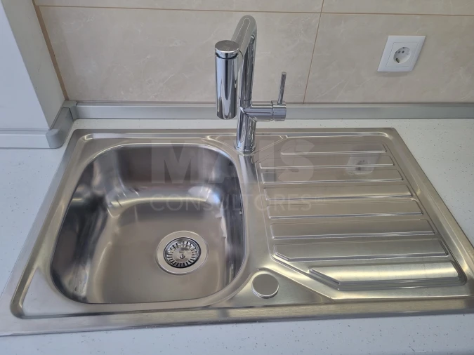 Apartamento T2 para Arrendamento em Queluz e Belas Foto 5