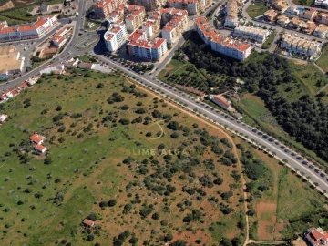 Terreno para Venda em Lagos (São Sebastião e Santa Maria)