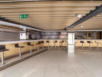 Loja para Arrendamento em Ramalde