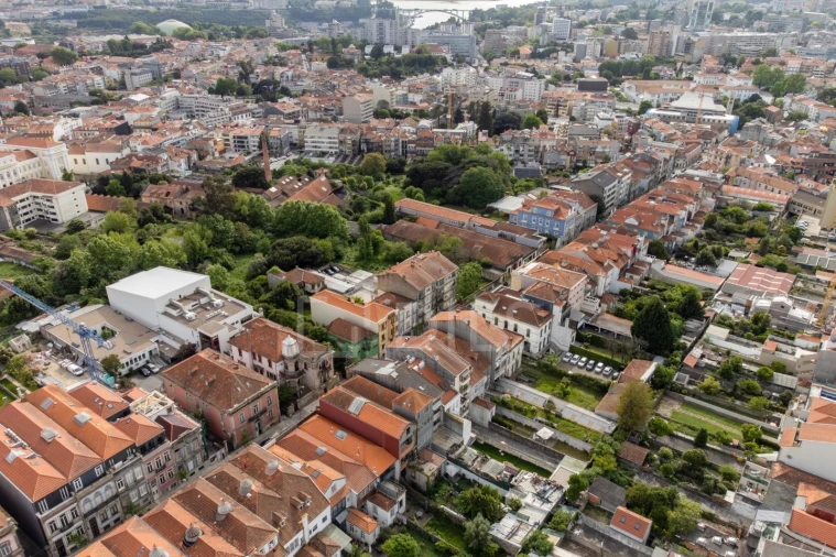 Apartamento T3 para Venda em Cedofeita, Santo Ildefonso, Sé, Miragaia, São Nicolau e Vitória Foto 13